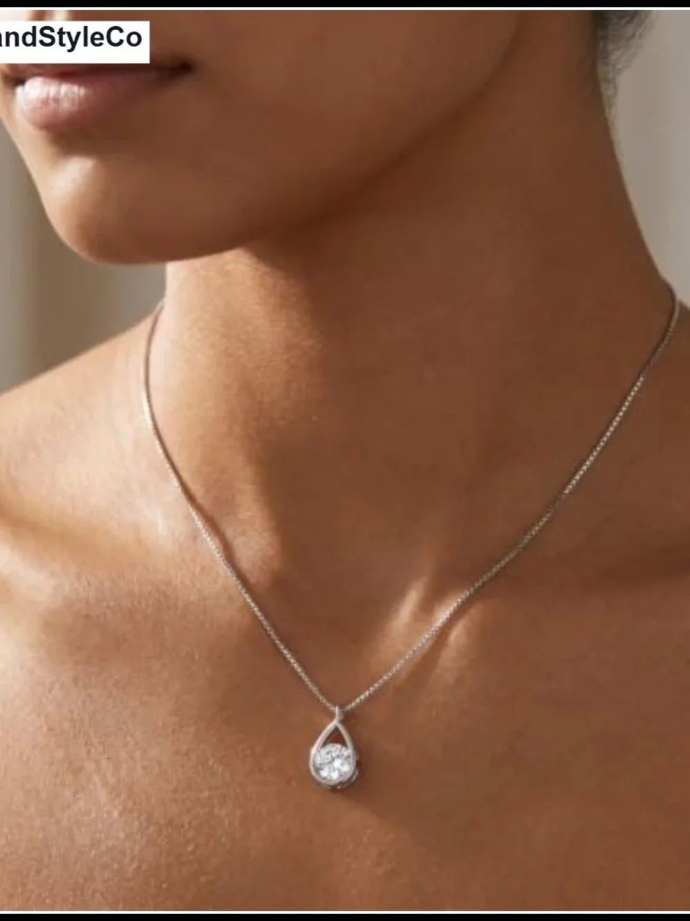 N/A stunning teardrop